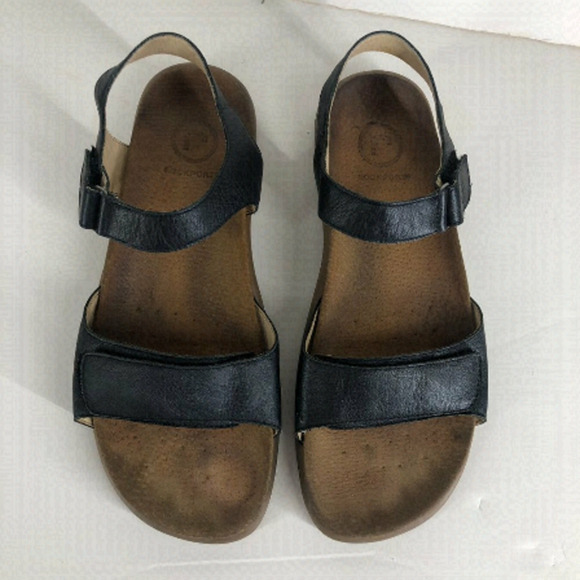 ROCKPORT Black Leather Adjustable Velcro Strap Sandals Sz 7.5 - Picture 2 of 12